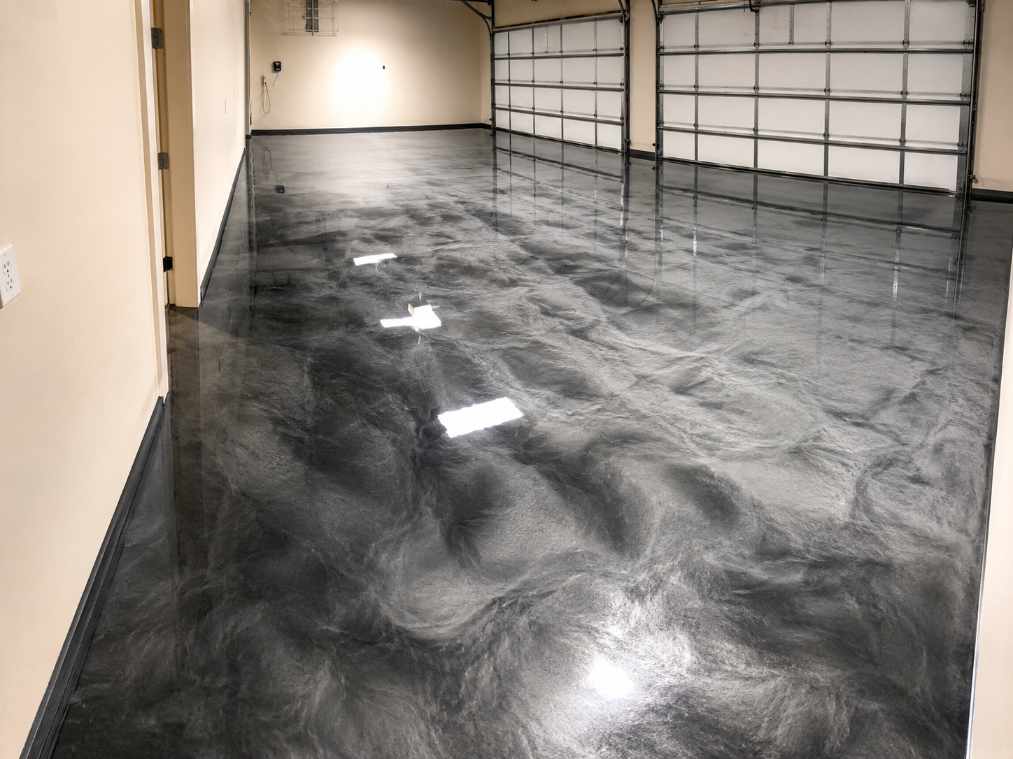 Metallic epoxy floor finish, Austin TX